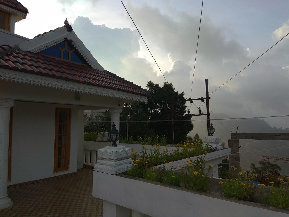 Homestay Pears Garden Royal
