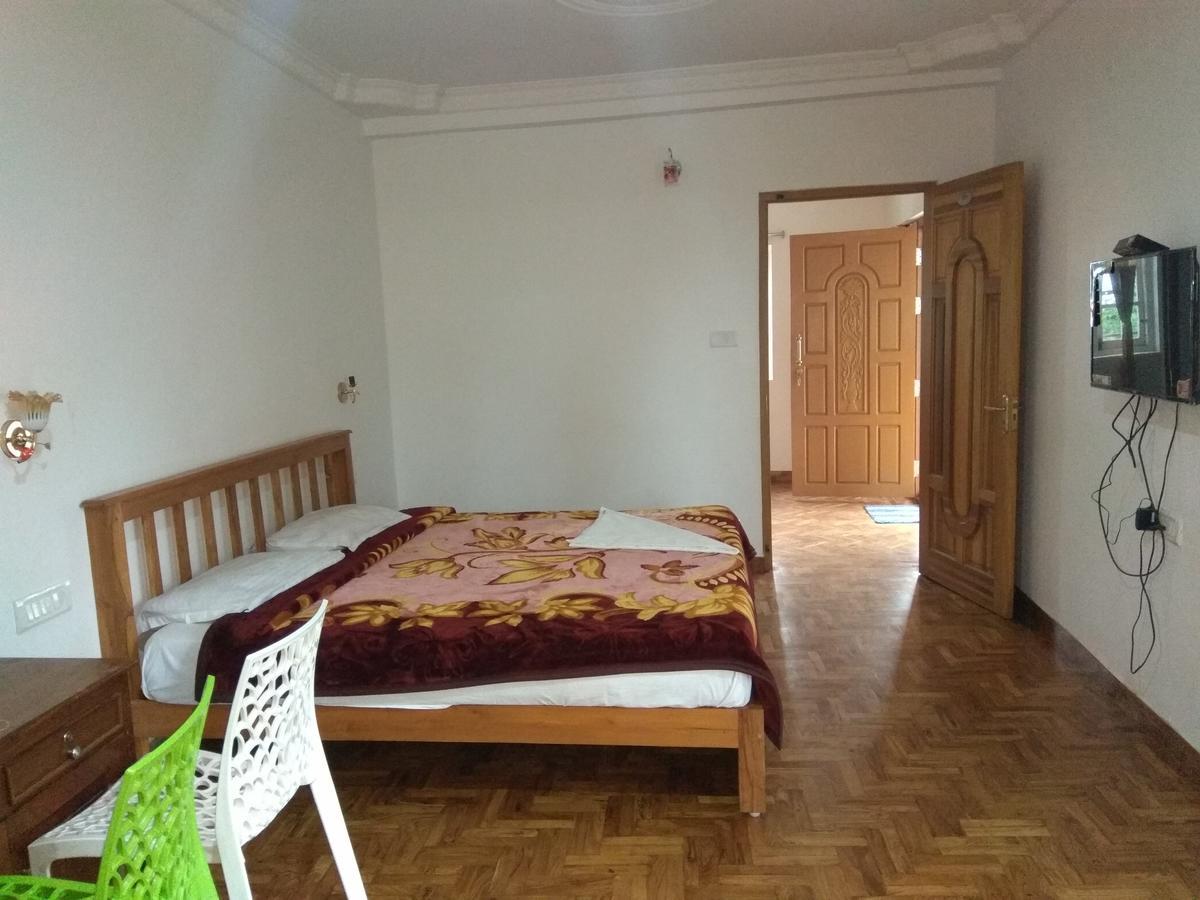 Homestay Pears Garden Royal