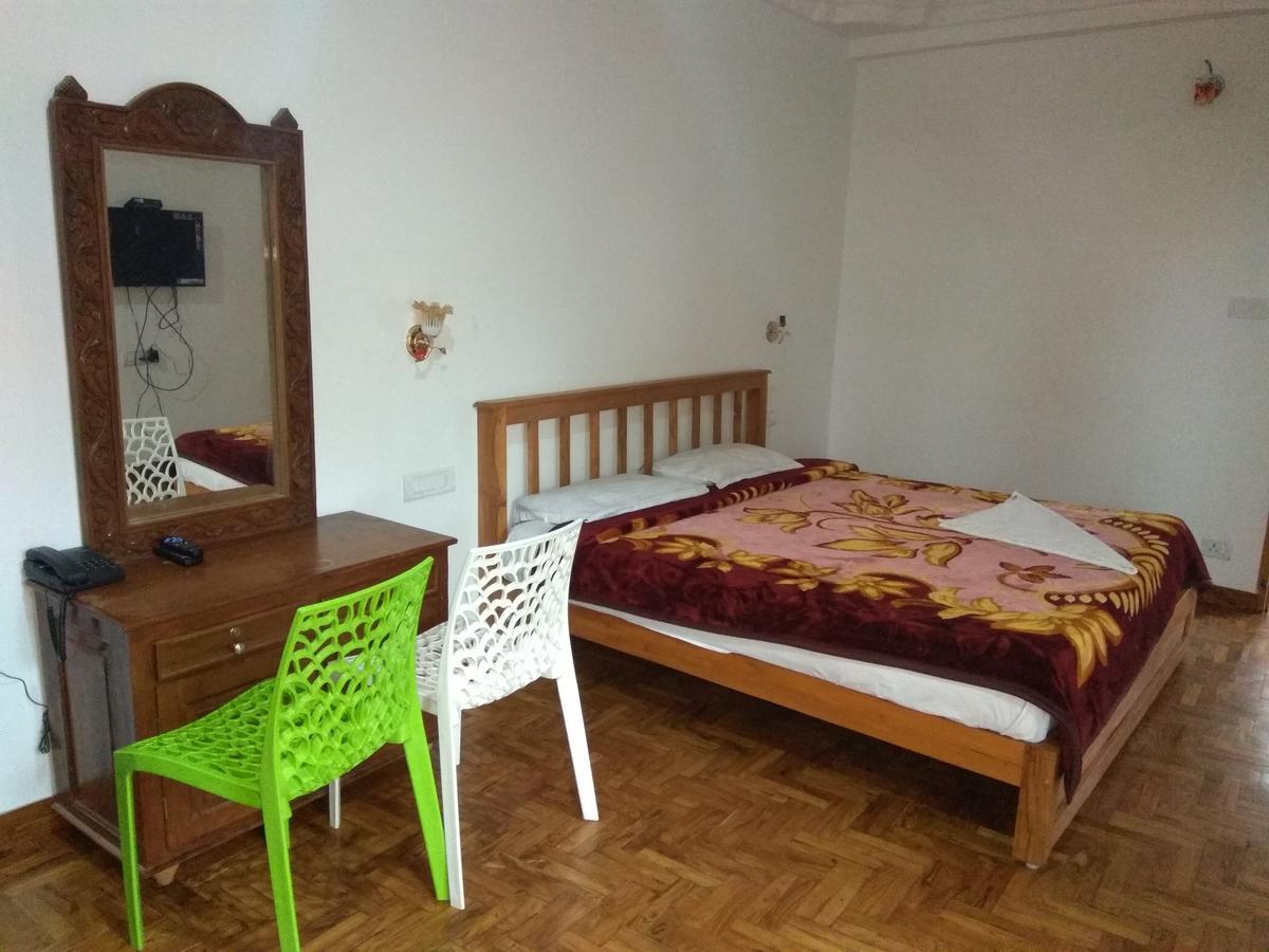 Homestay Pears Garden Royal